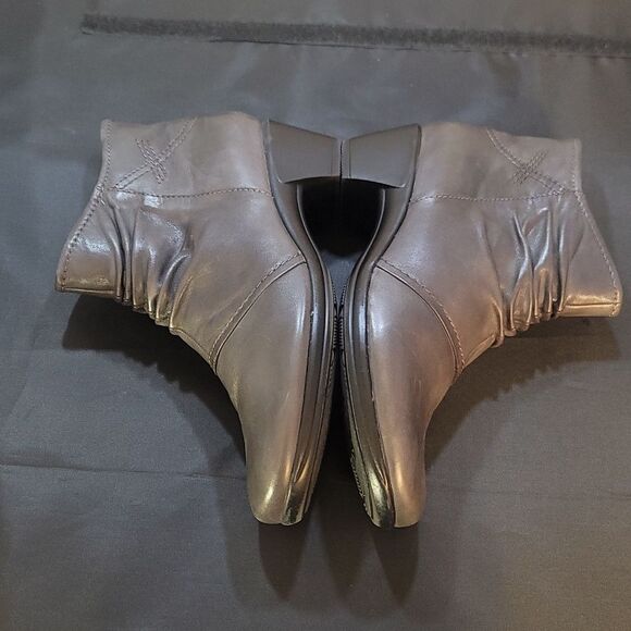 EARTH ORIGIN SIDE ZIPPER CLOSURE WOMEN'S ANKLE BOOTIES - Picture 8 of 15